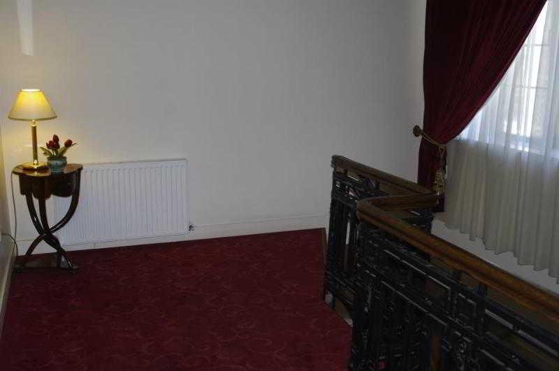 Hotel Angelo D'Oro Ploiesti Luaran gambar