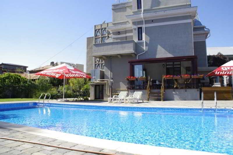 Hotel Angelo D'Oro Ploiesti Luaran gambar