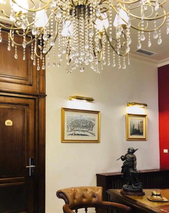 Hotel Angelo D'Oro Ploiesti Luaran gambar