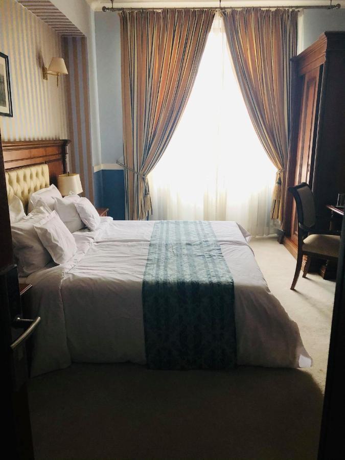 Hotel Angelo D'Oro Ploiesti Luaran gambar