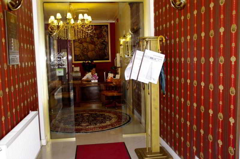 Hotel Angelo D'Oro Ploiesti Luaran gambar