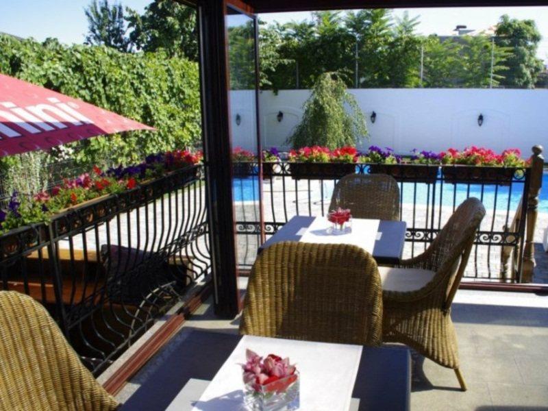Hotel Angelo D'Oro Ploiesti Luaran gambar